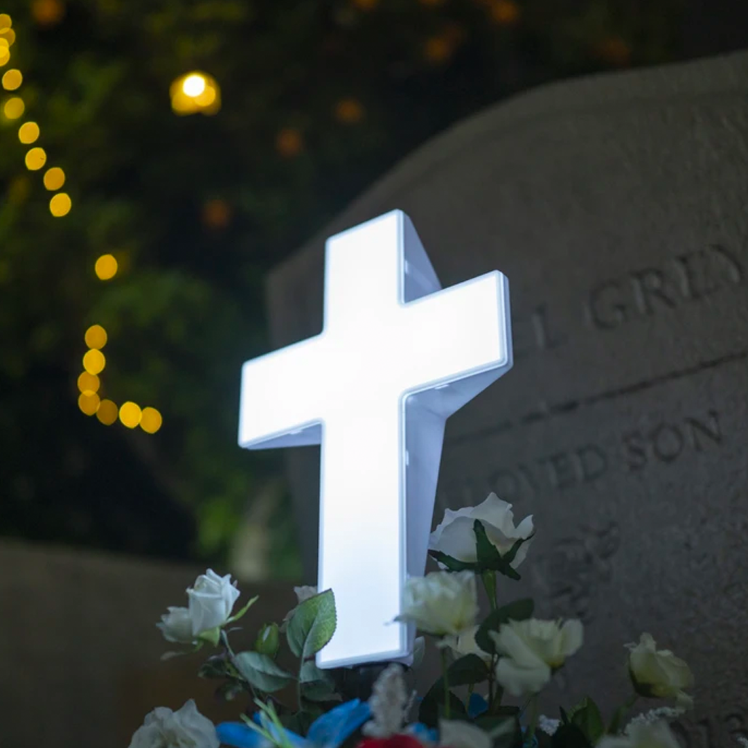 Saga Egenskab vægt Eternal Light Cross - Solar Powered Cross for Cemetery / Grave – Eternal  Light Co
