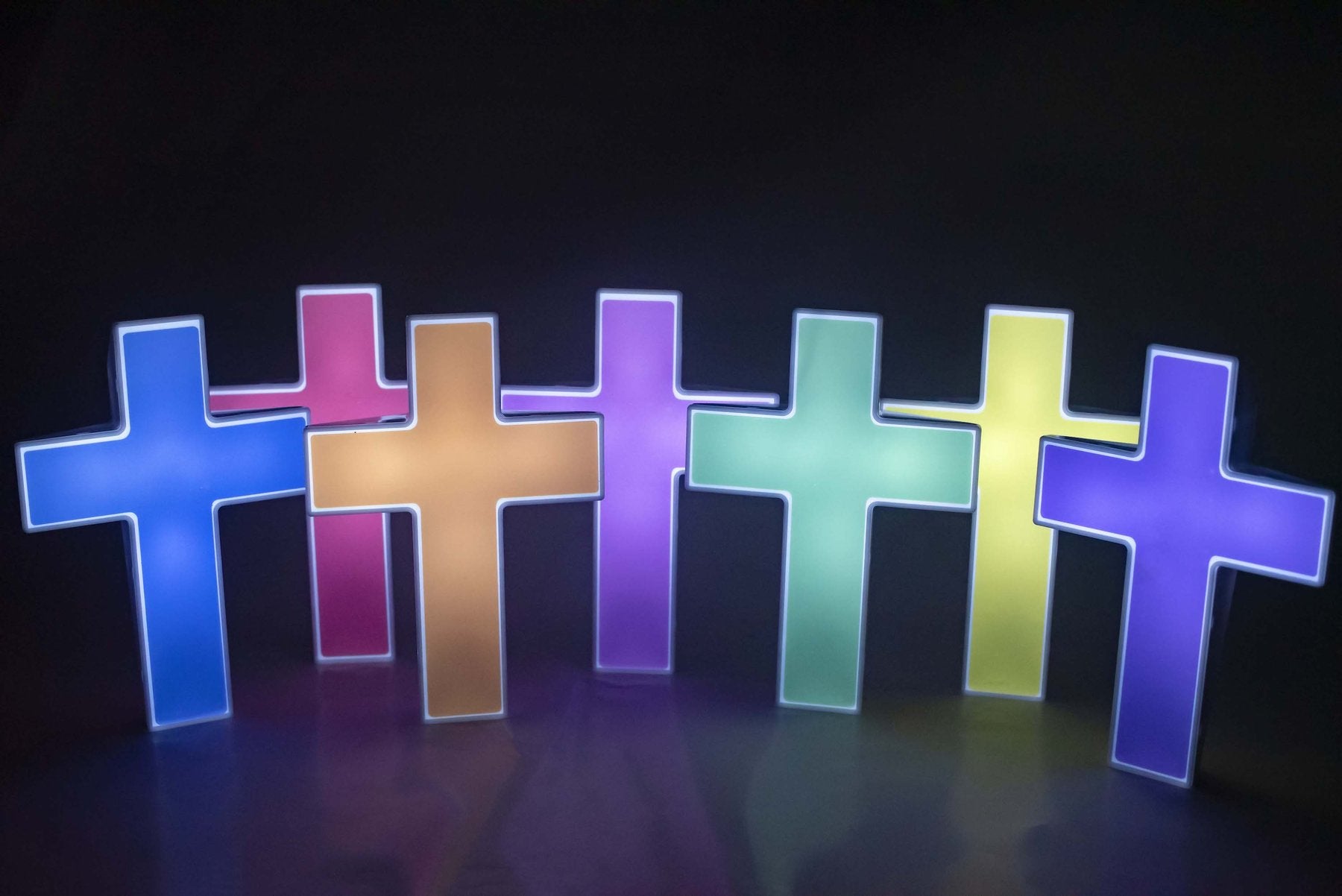 Eternal Light Cross Solar Powered Cross for Cemetery / Grave